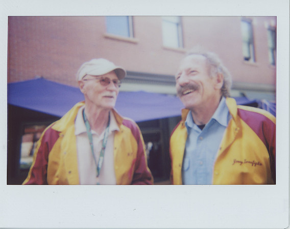Instax 32